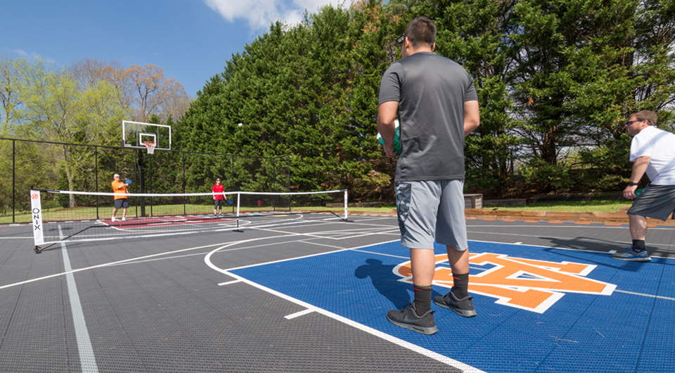 pickleball game courts